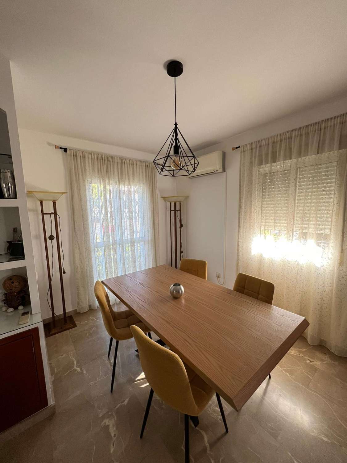 TORREQUEBRADA BENALMADENA APARTAMENTO CON GRAN TERRAZA Y VISTAS AL MAR, PISCINA Y  JARDIN JUNTO AL CAMPO DE GOLF